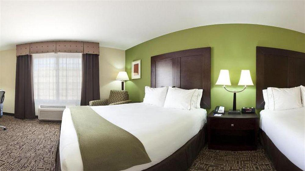 Holiday Inn Express Richfield By Ihg Exterior foto