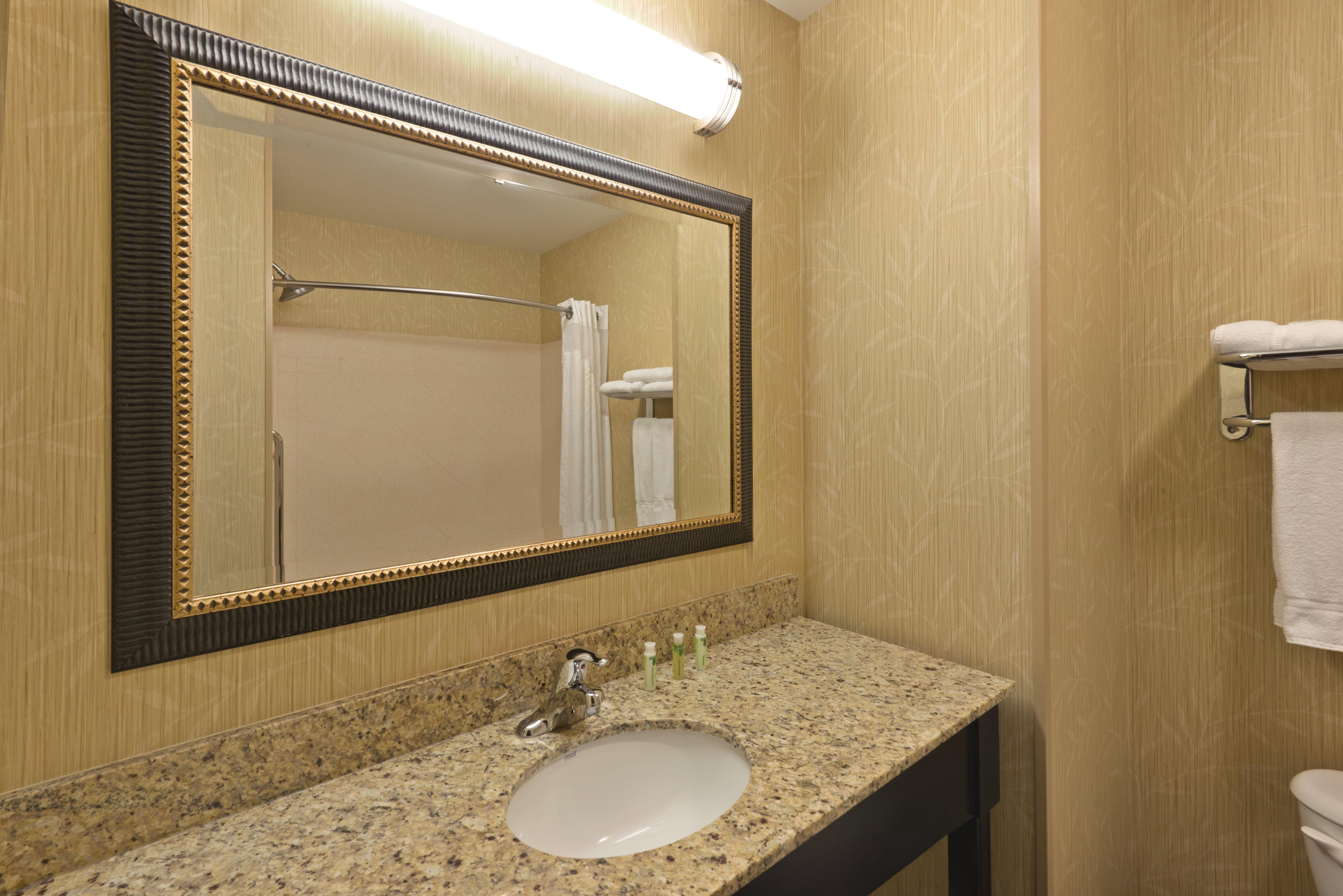 Holiday Inn Express Richfield By Ihg Exterior foto