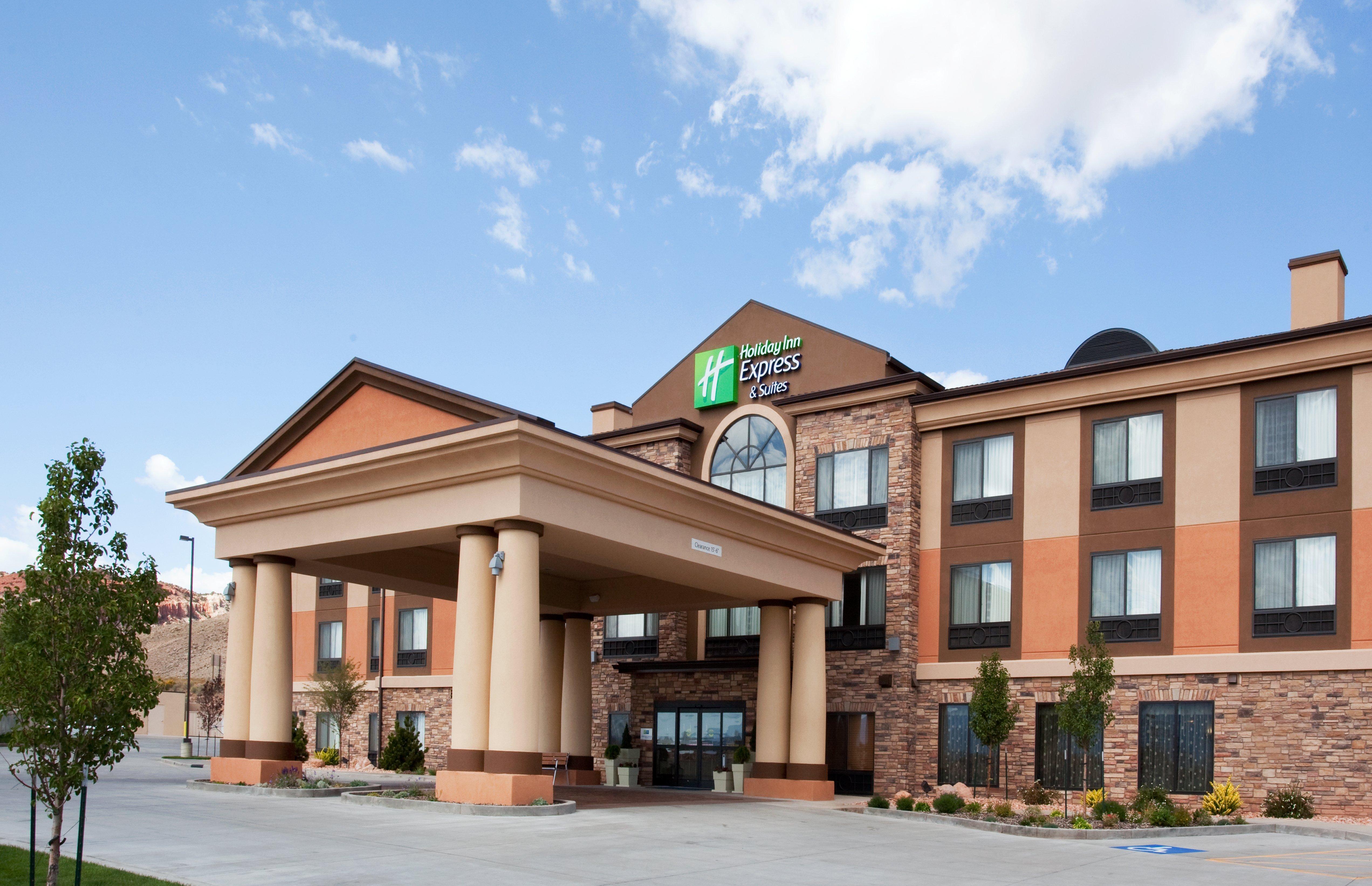 Holiday Inn Express Richfield By Ihg Exterior foto