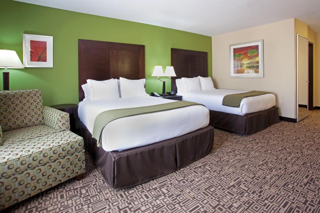 Holiday Inn Express Richfield By Ihg Exterior foto